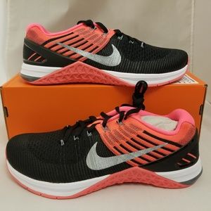 Nike Womens Size 11.5 Metcon DSX Flyknit